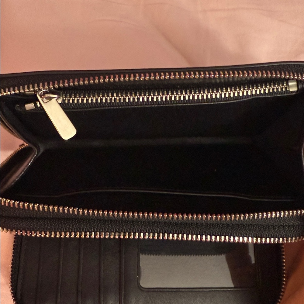 Coach Black Leather Zip Wallet - Picture 2 of 6
